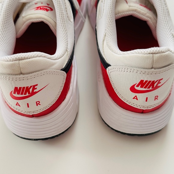 Nike Air Sneakers - Picture 8 of 10